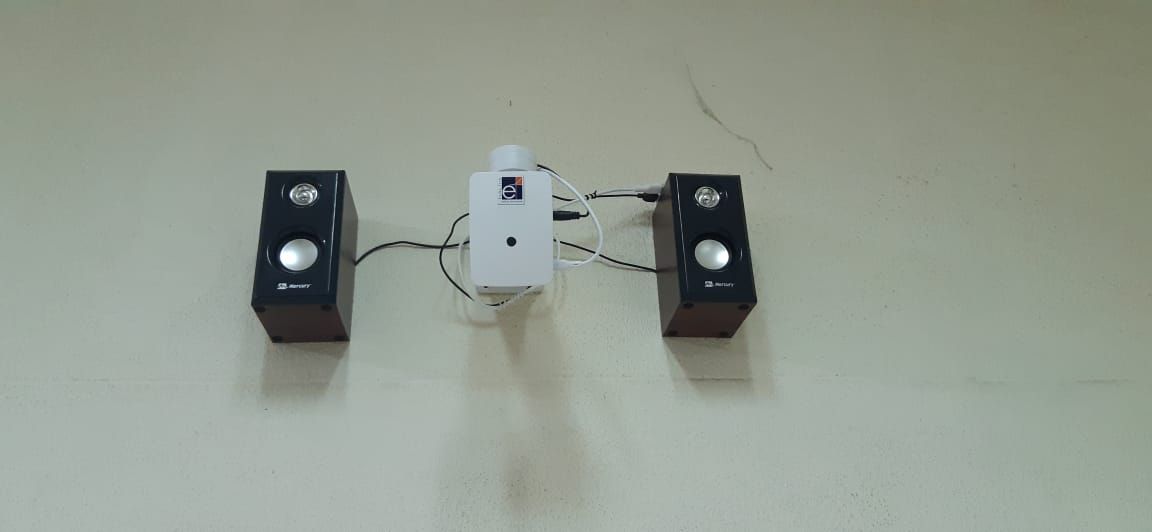 Odoo • Image and Text